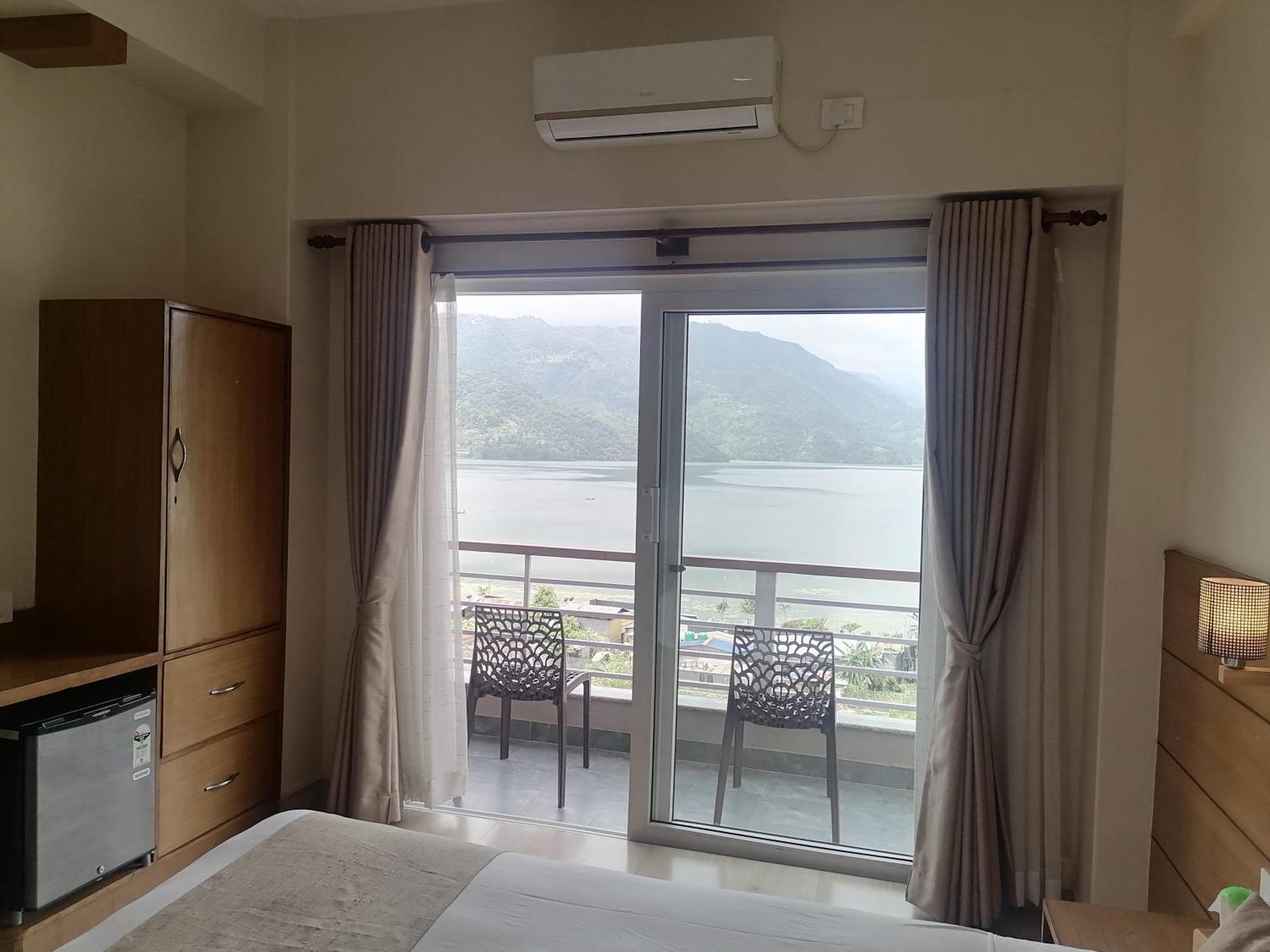 Urban Boutique Hotel 포카라 외부 사진