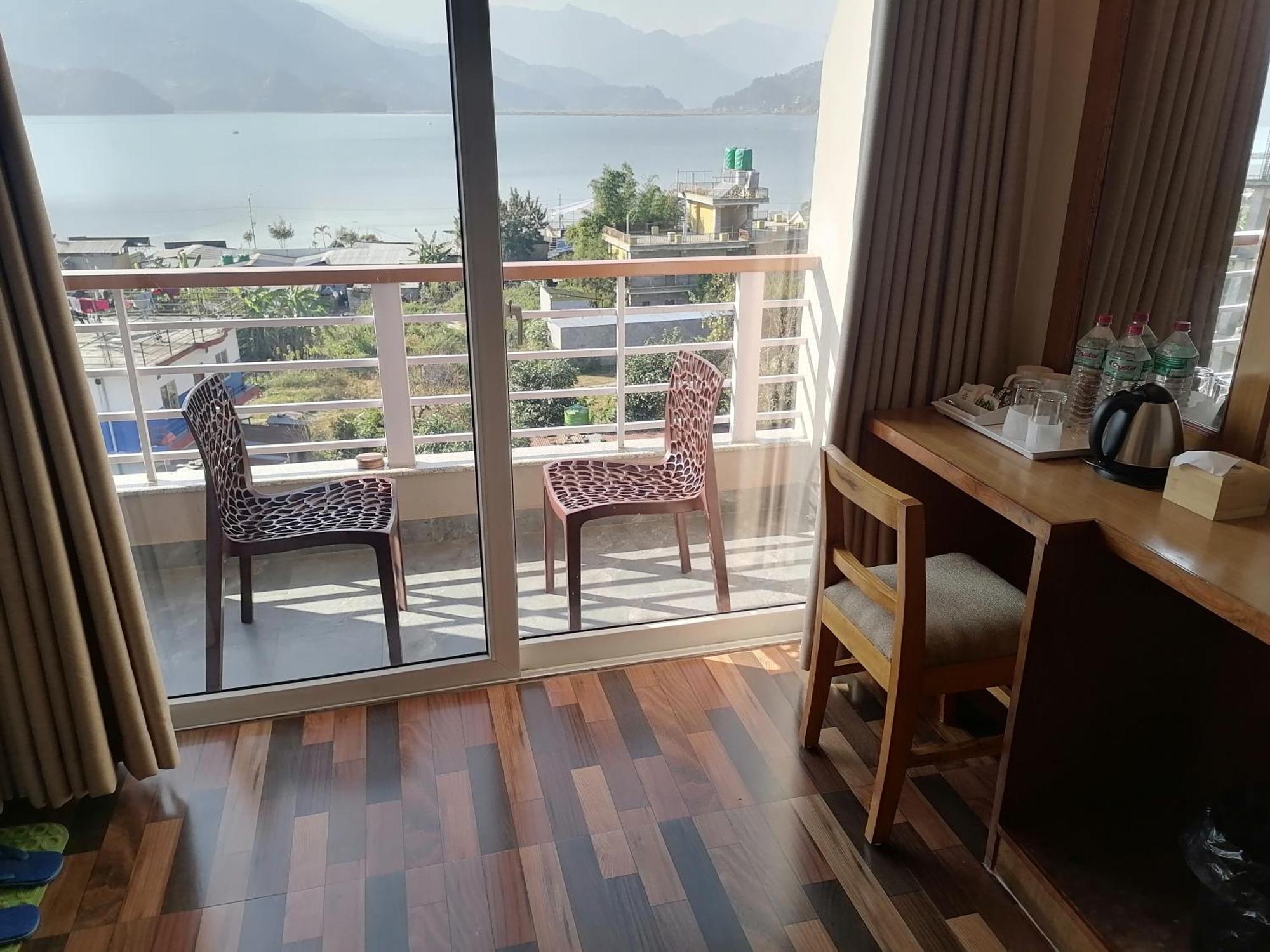 Urban Boutique Hotel 포카라 외부 사진