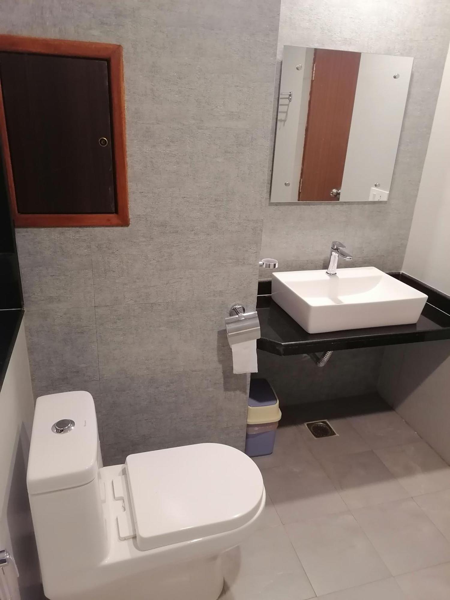 Urban Boutique Hotel 포카라 외부 사진