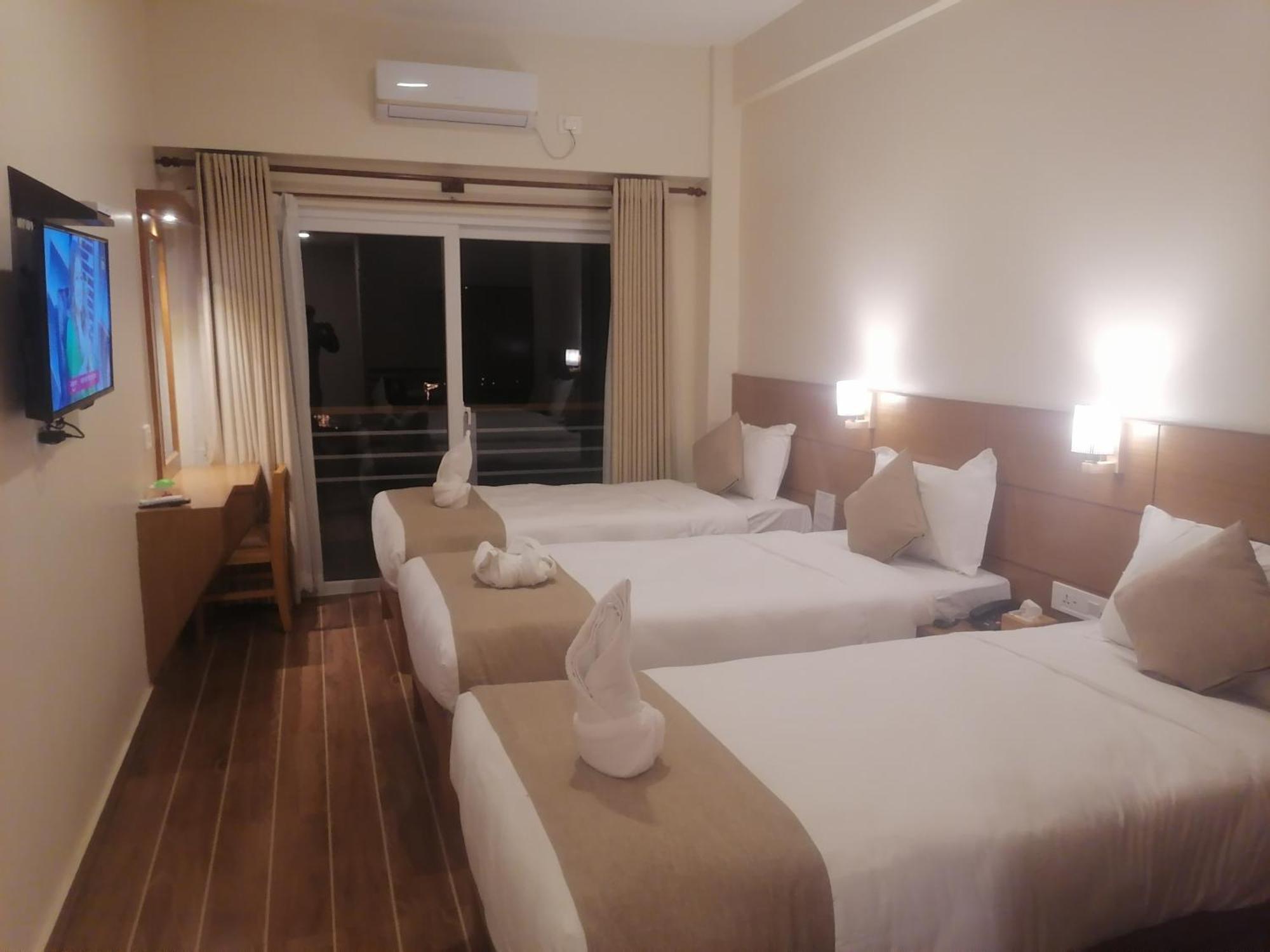 Urban Boutique Hotel 포카라 외부 사진