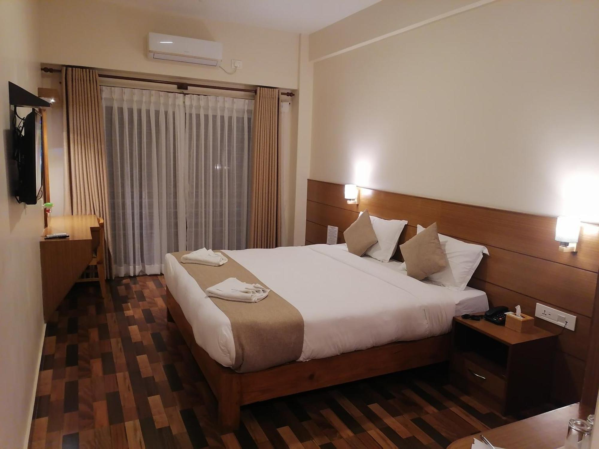 Urban Boutique Hotel 포카라 외부 사진